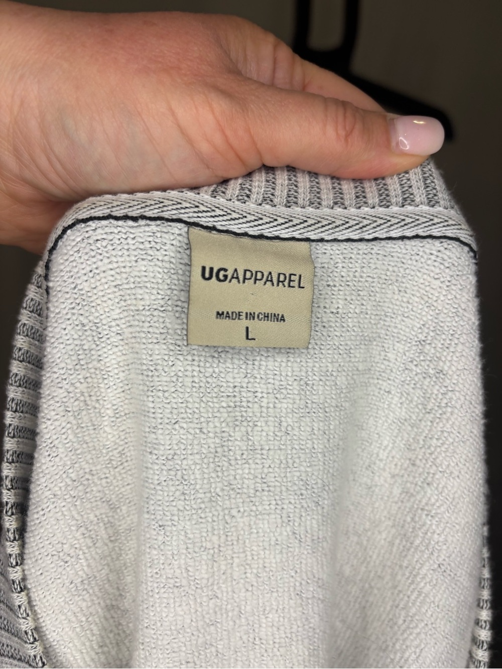 Light Gray V-Neck 'Tennessee' Embroidered Pullover Sweater - Women's - Picture 3 of 3